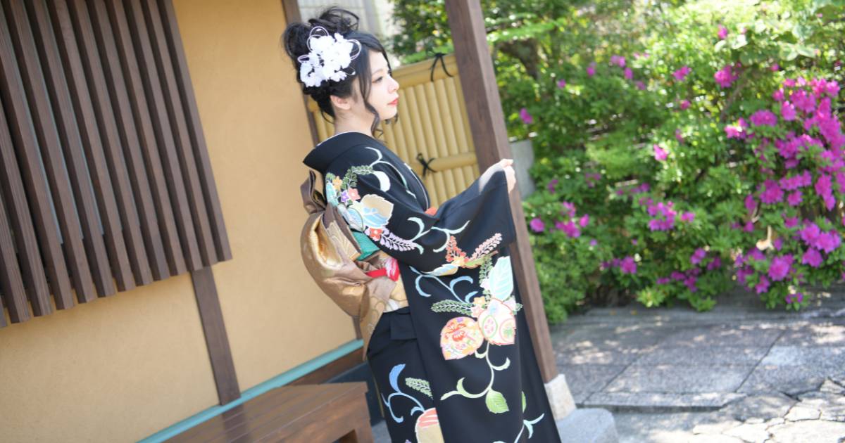 和遊館丸豊 田原本店の裏庭でのロケーション撮影