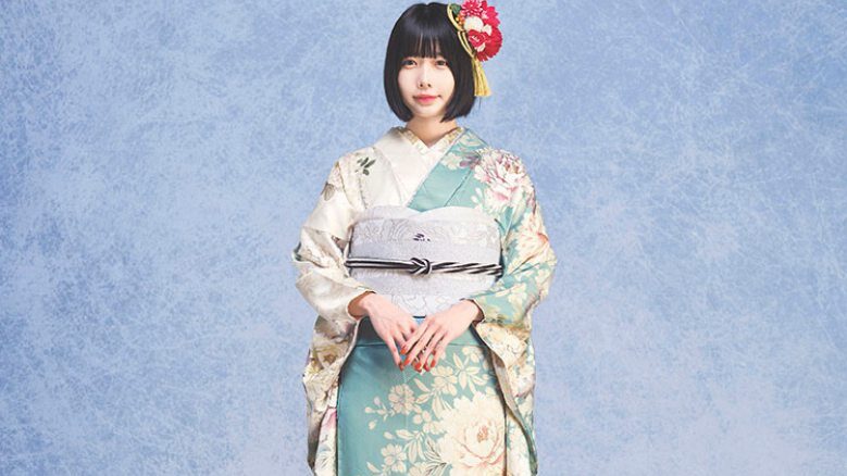 縦に流れるデザインの振袖