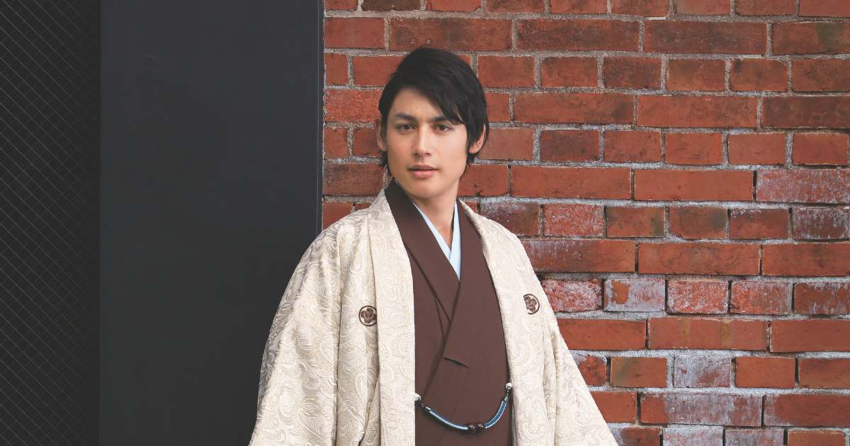 男性必見の紋付き袴レンタル