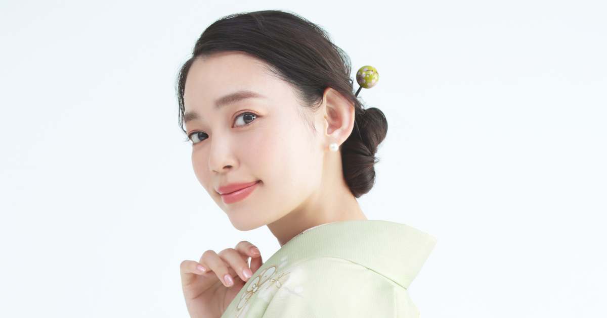 結婚式参列への訪問着