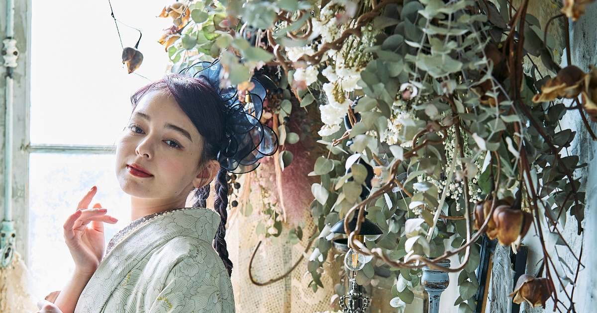 袴レンタルのモノトーンコーディネート