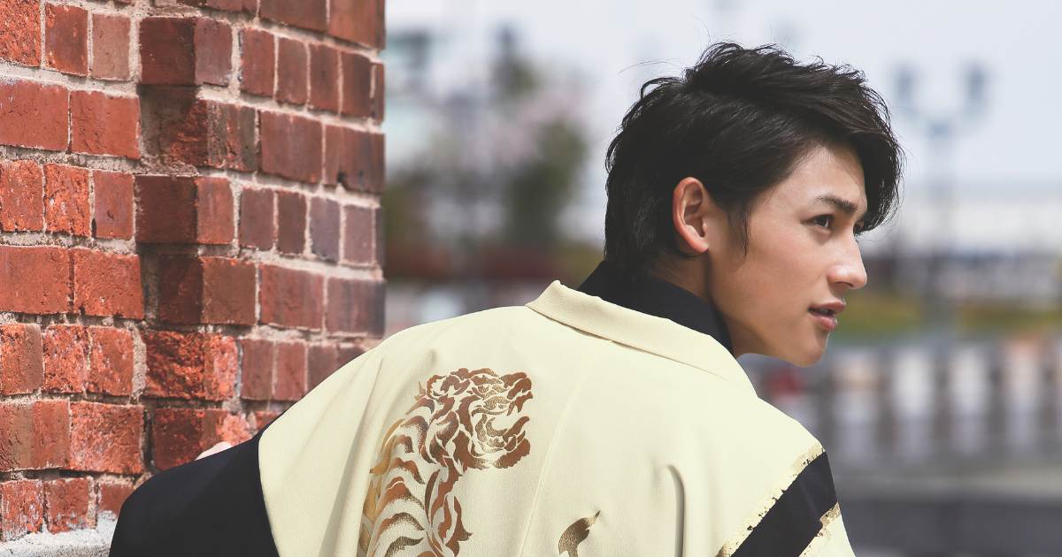 成人式の男性の袴レンタル