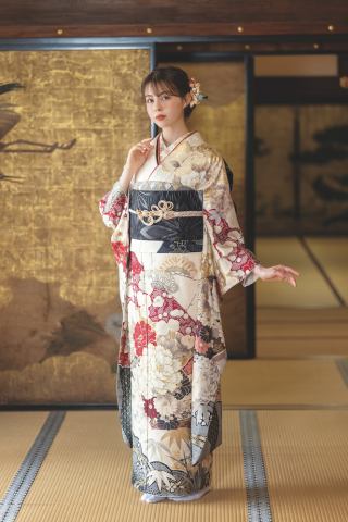 成人式の振袖 古典柄